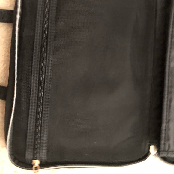 Sonia Kashuk black double zip weekender makeup bag - Picture 4 of 8